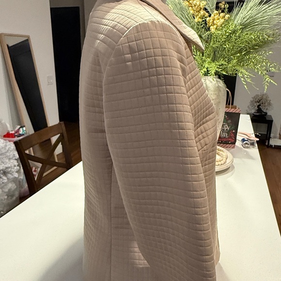Vintage Casual Corner Beige Quilted Jacket Size 10 - Picture 3 of 5